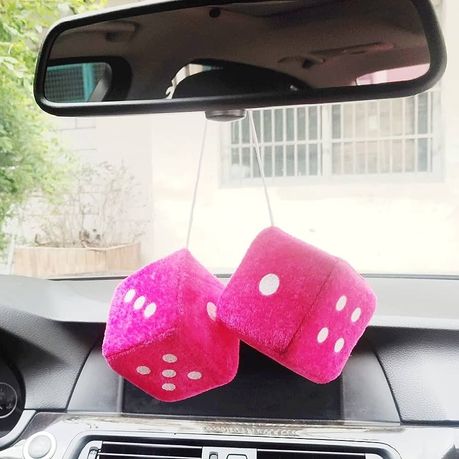PLUSH DICE